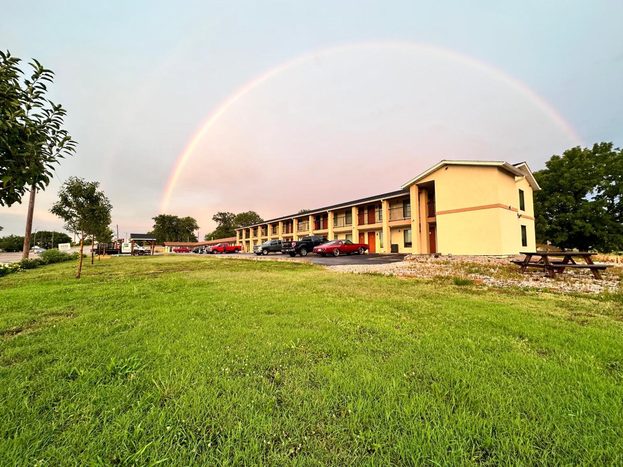 Bel Air Motel Вуд-Рівер Екстер'єр фото
